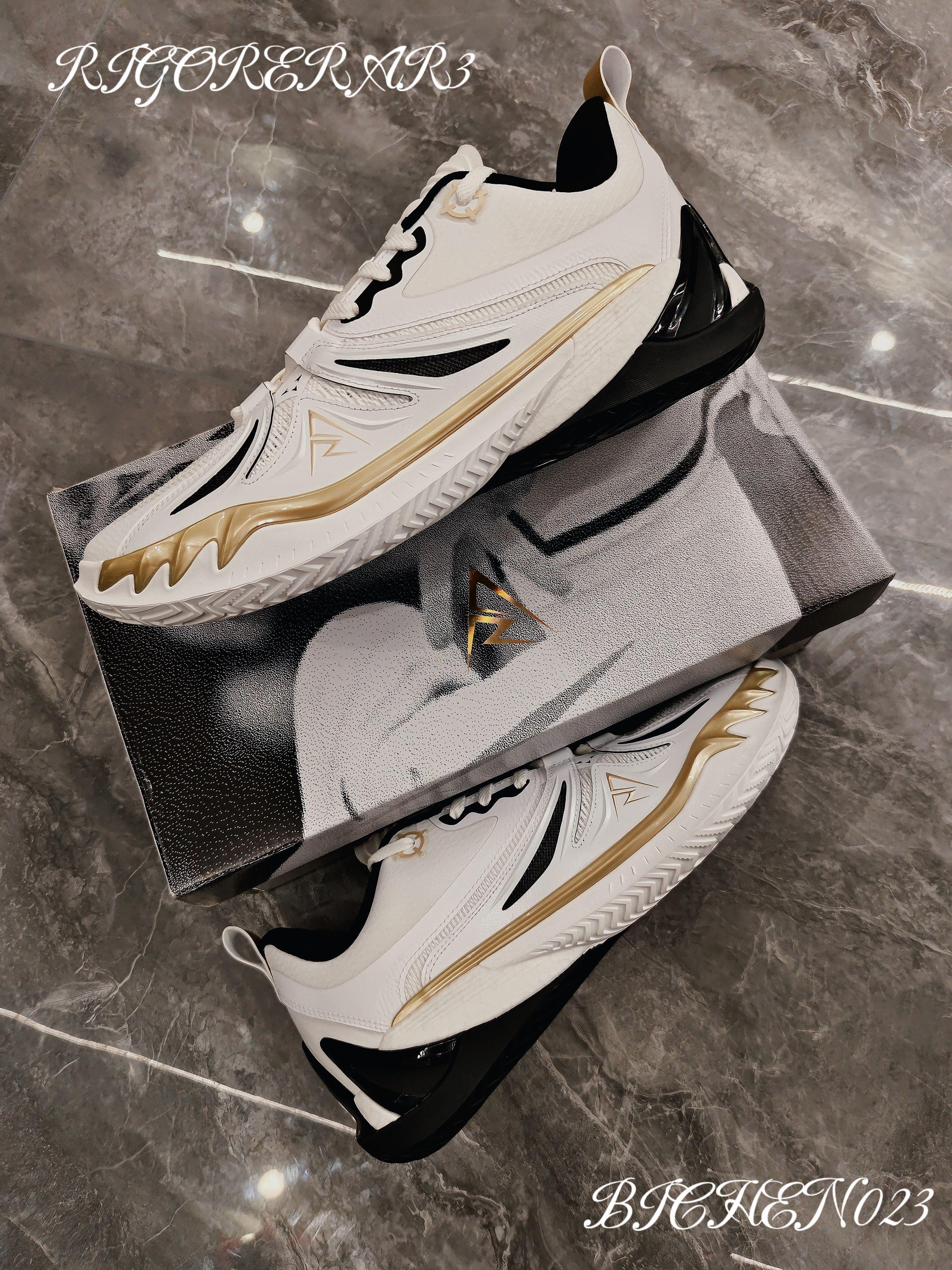 这双鞋透漏着杀手的气息!